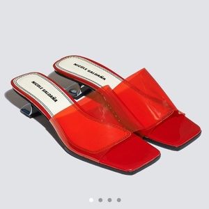 nicole saldana sandals